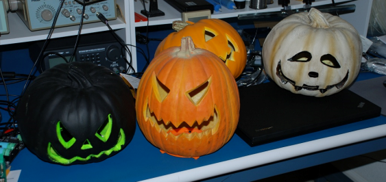 these each had a 120 vac light bulb inside that would light up when the cord was plugged into an outlet and the cord switch was turned on - Halloween Wav Files these each had a 120 vac light bulb inside that would light up when the cord was plugged into an outlet and the cord switch was turned on - Halloween Wav Files